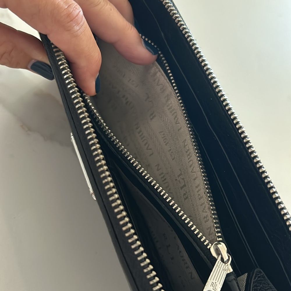 Lauren Ralph Lauren Zip-Around Leather Wallet - Picture 4 of 9